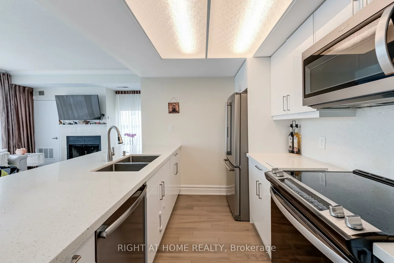 75, Ellen, Lakeshore, Barrie