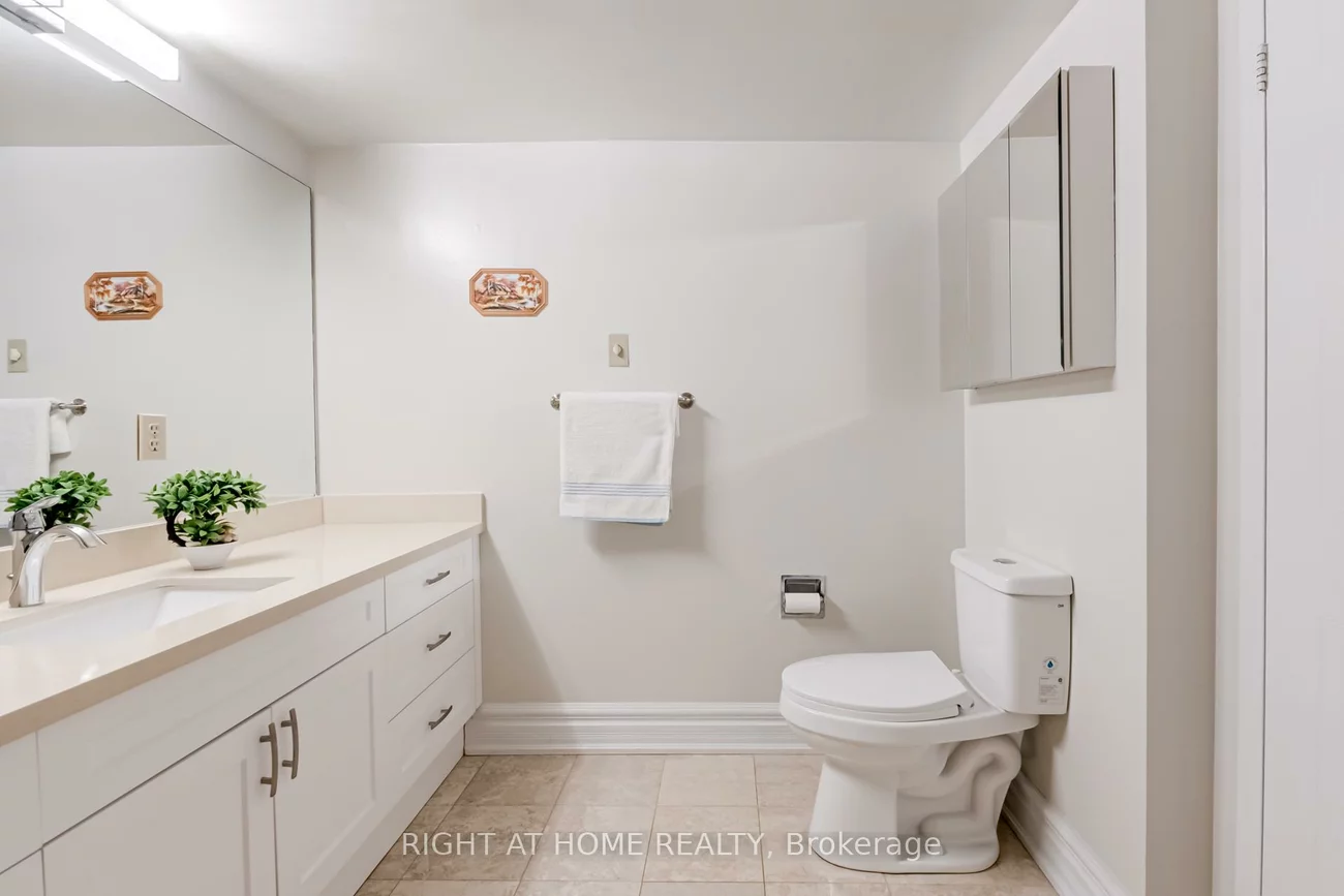 75, Ellen, Lakeshore, Barrie