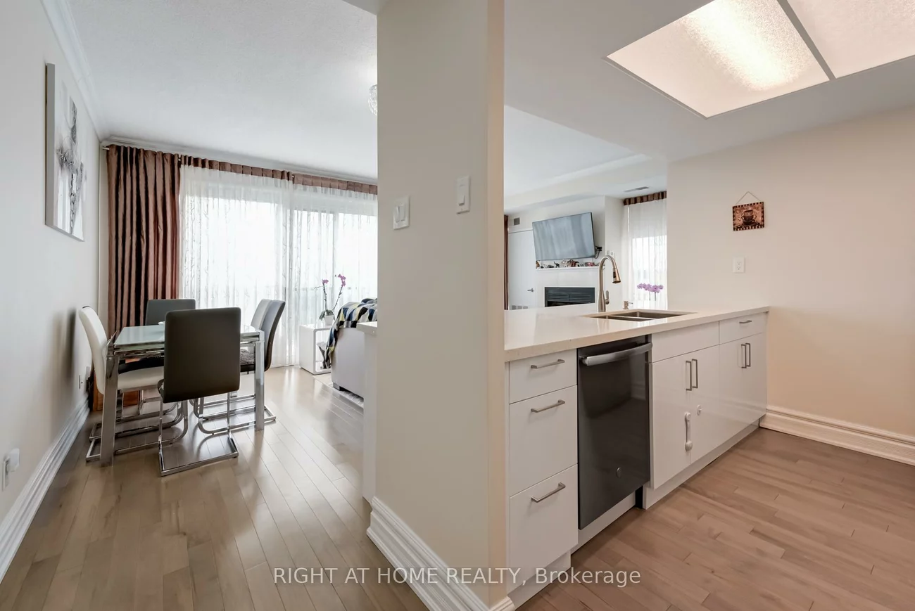 75, Ellen, Lakeshore, Barrie