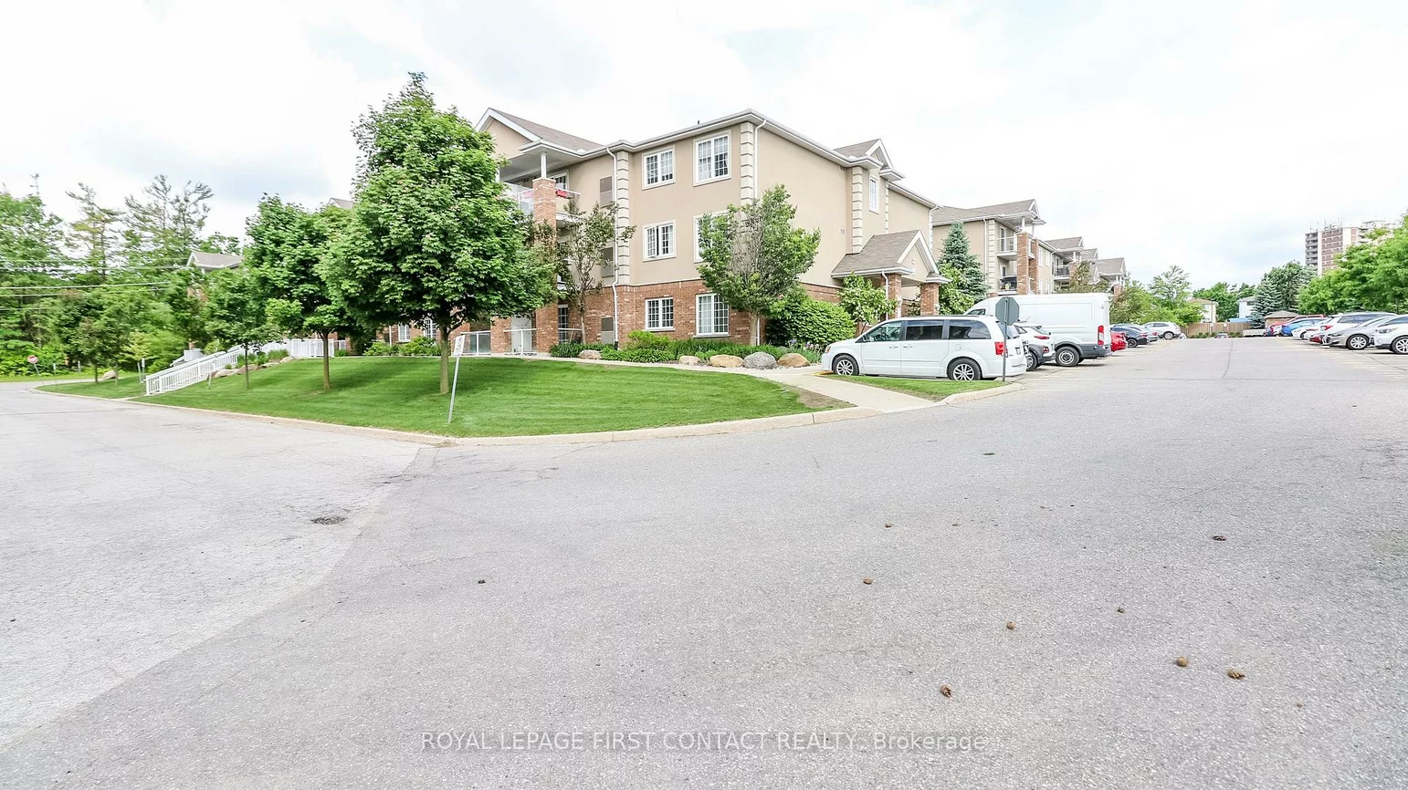 43, Coulter, Sunnidale, Barrie