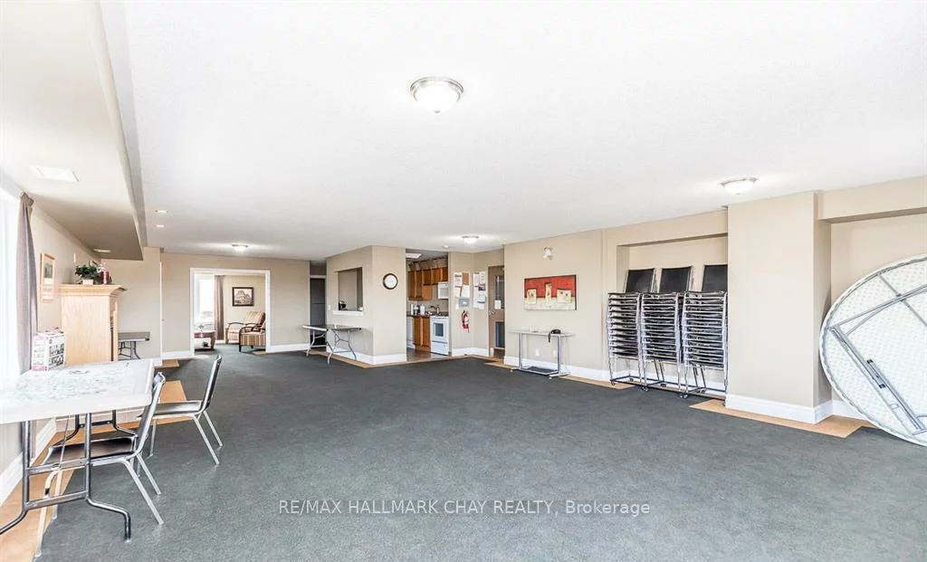 500, Mapleview, Holly, Barrie