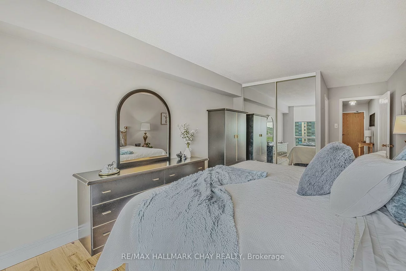 65, Ellen, Lakeshore, Barrie