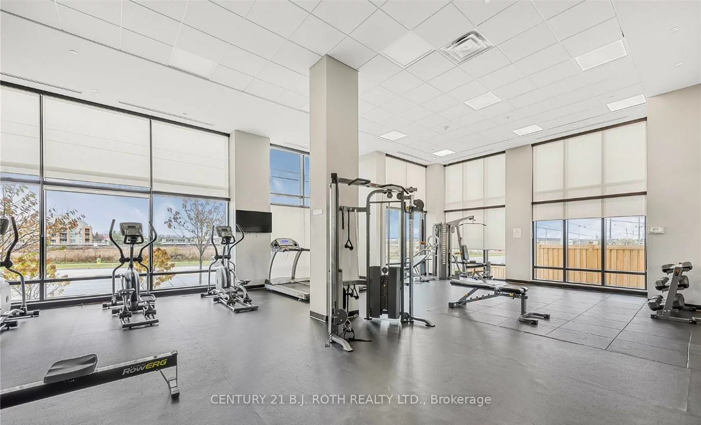 PH 681, YONGE, Painswick South, Barrie
