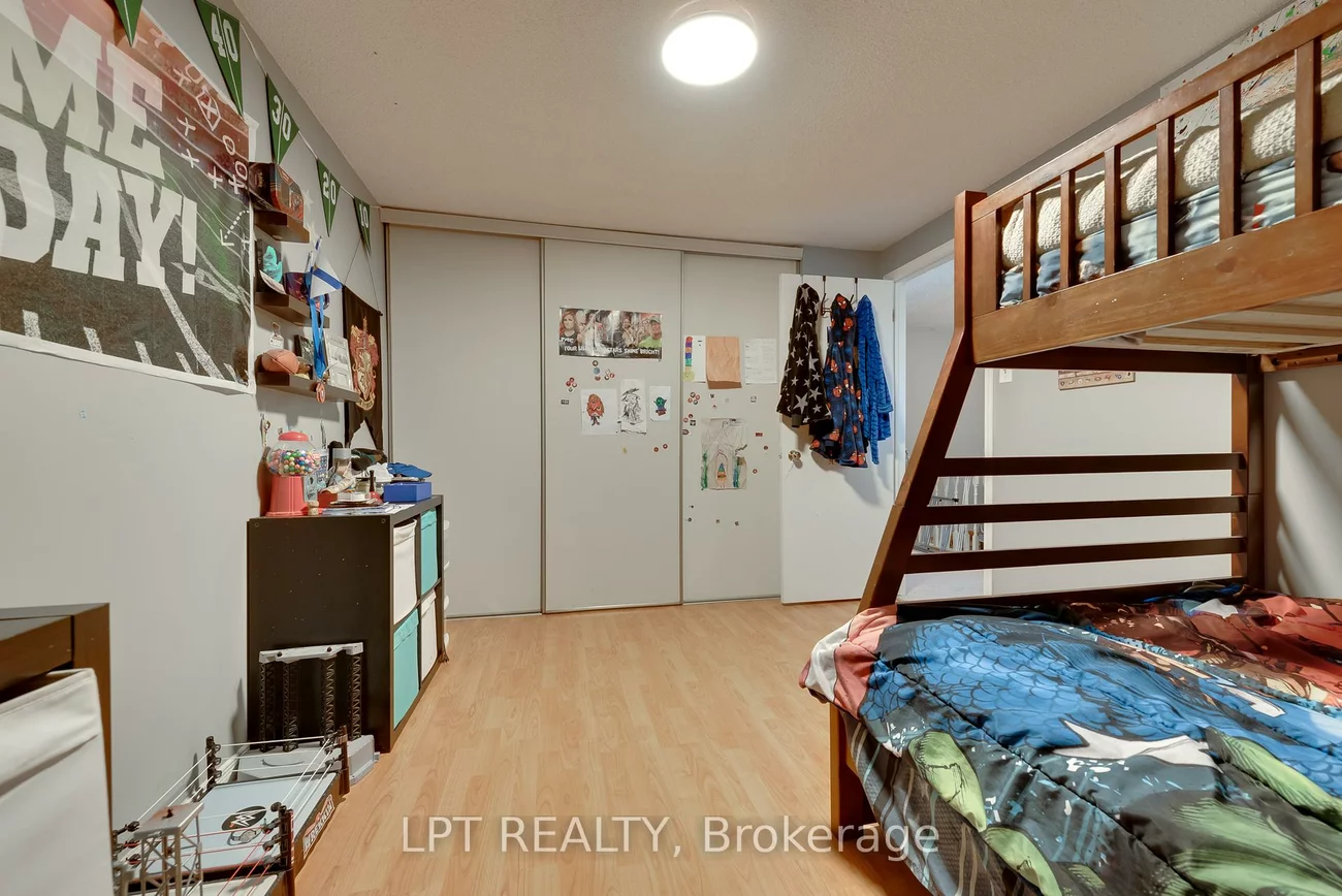5, Evergreen, Ardagh, Barrie