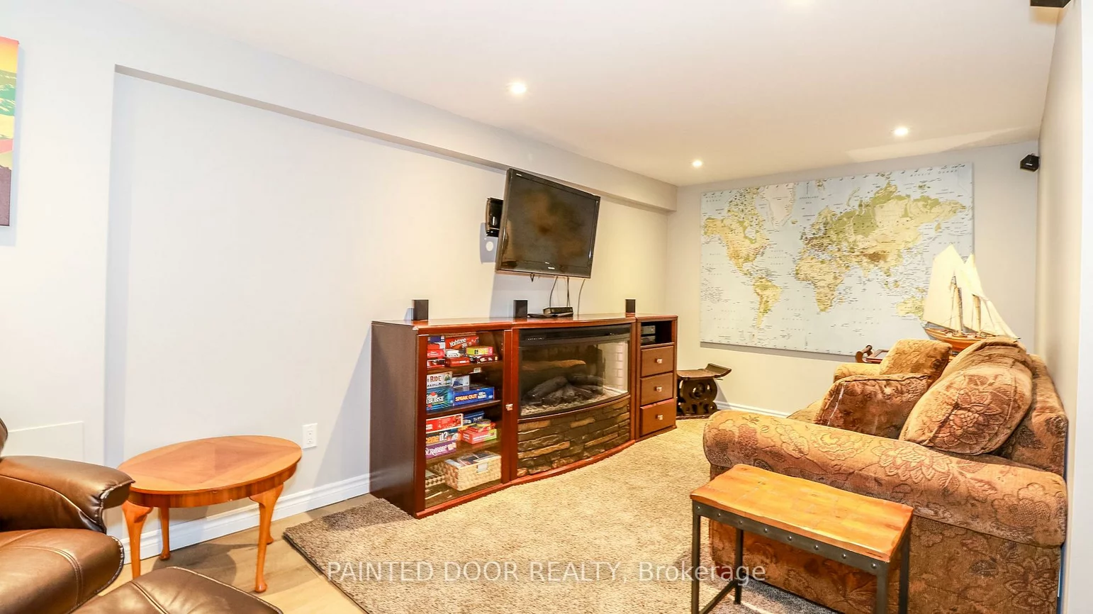 28, Donald, Queen's Park, Barrie