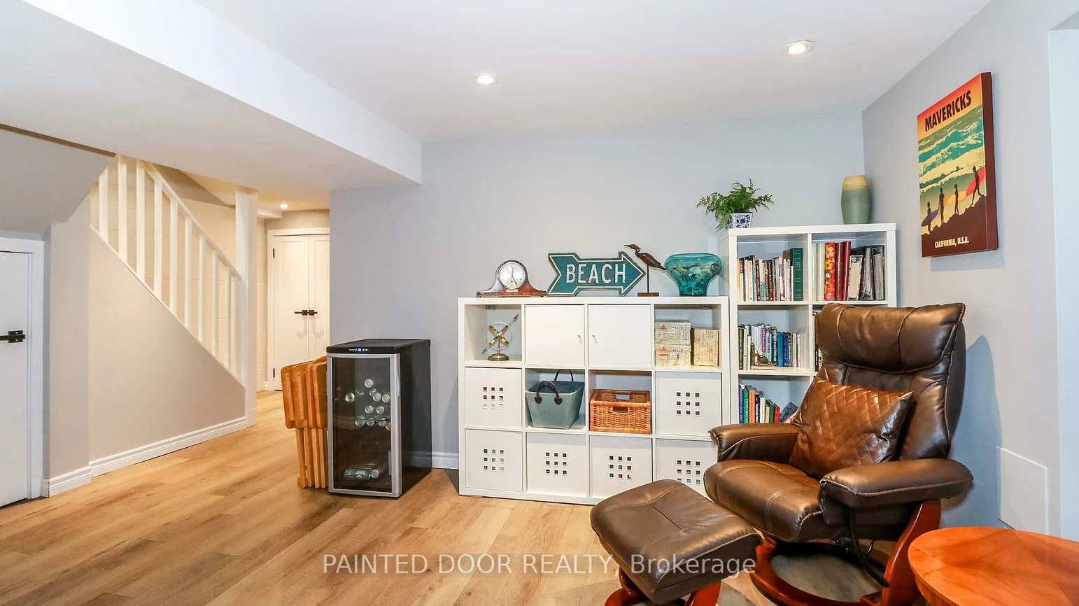 28, Donald, Queen's Park, Barrie