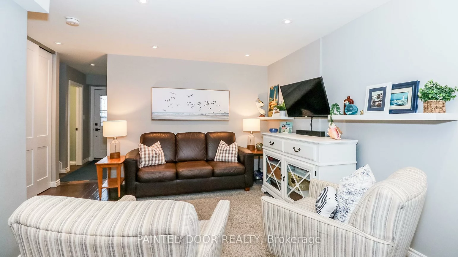 28, Donald, Queen's Park, Barrie