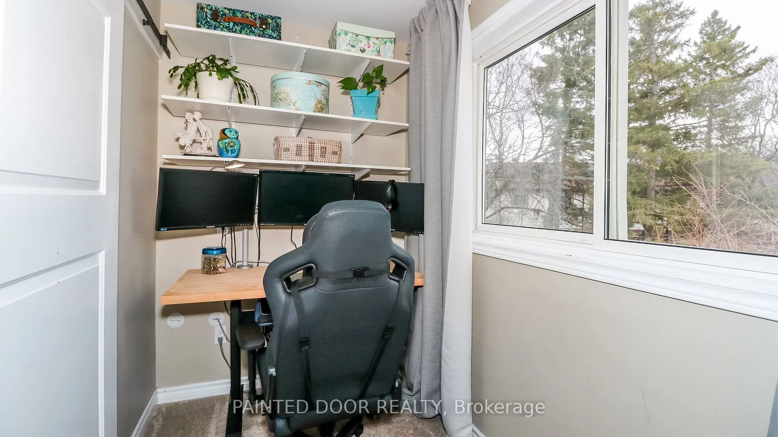 28, Donald, Queen's Park, Barrie