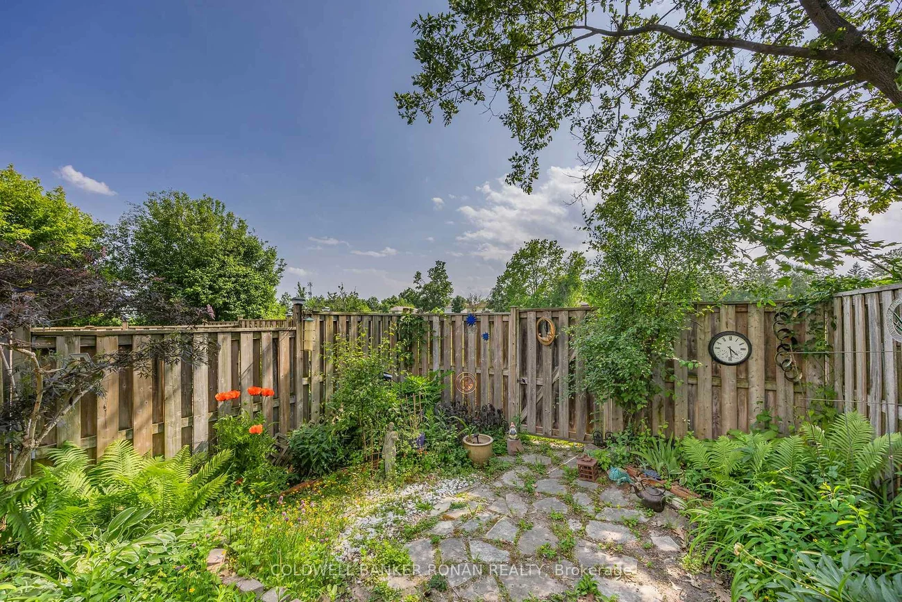 63, Ferris, Cundles East, Barrie