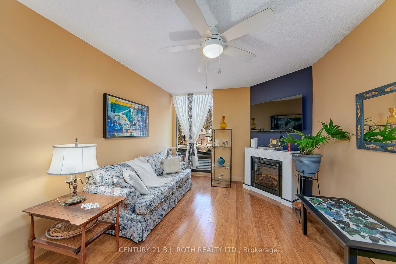 181, Collier, North Shore, Barrie
