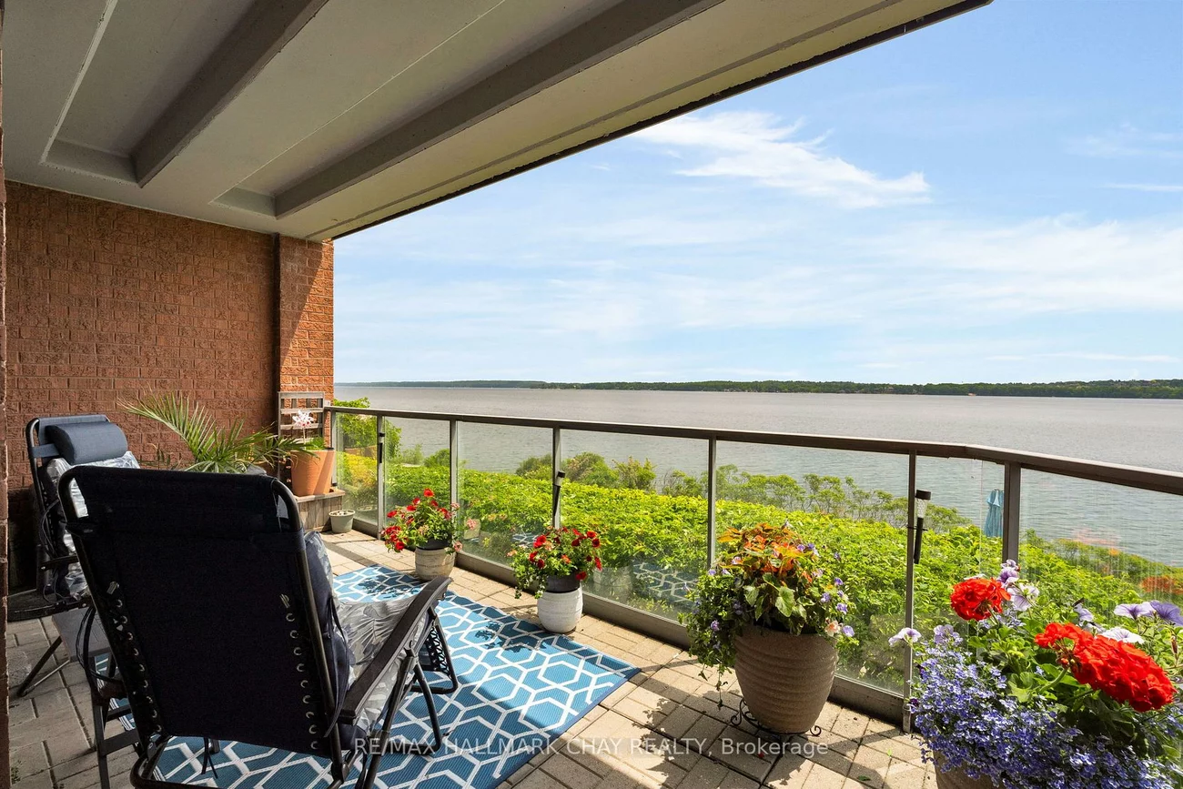 21, Kempenfelt, North Shore, Barrie