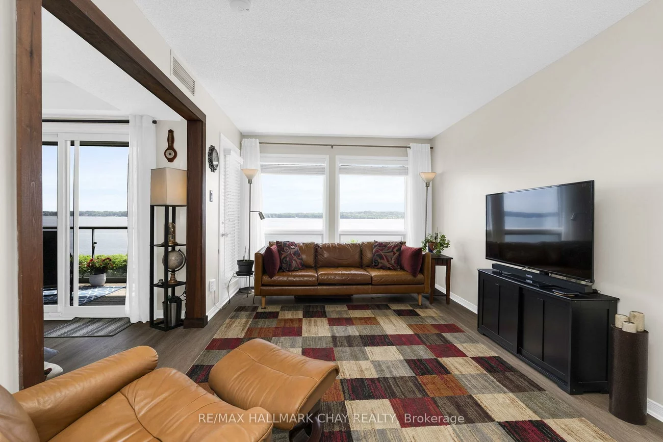 21, Kempenfelt, North Shore, Barrie