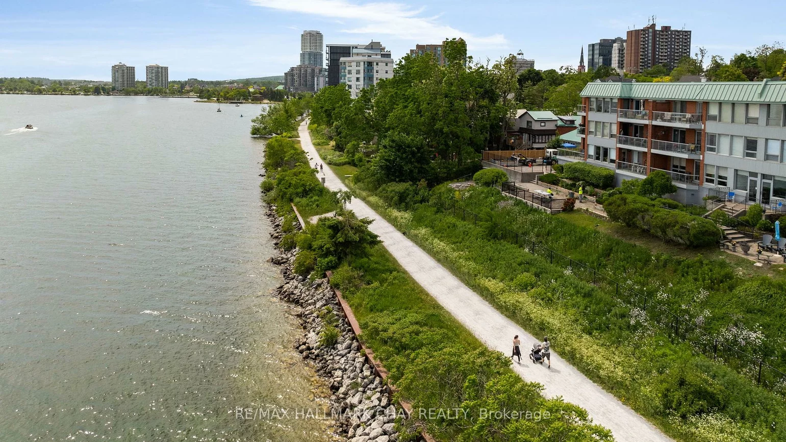 21, Kempenfelt, North Shore, Barrie