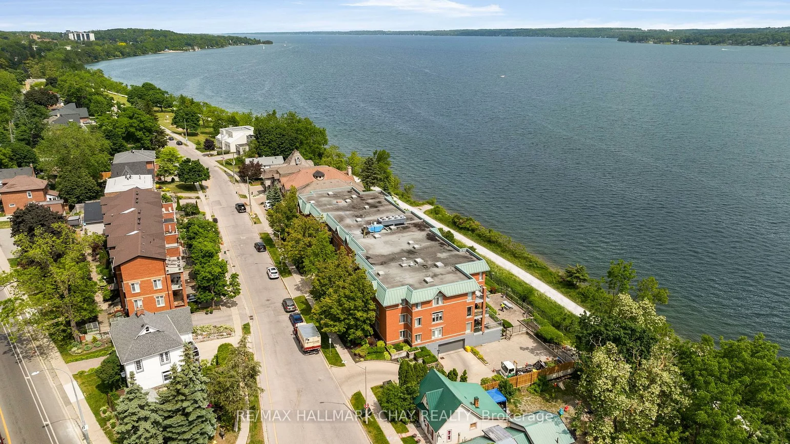 21, Kempenfelt, North Shore, Barrie
