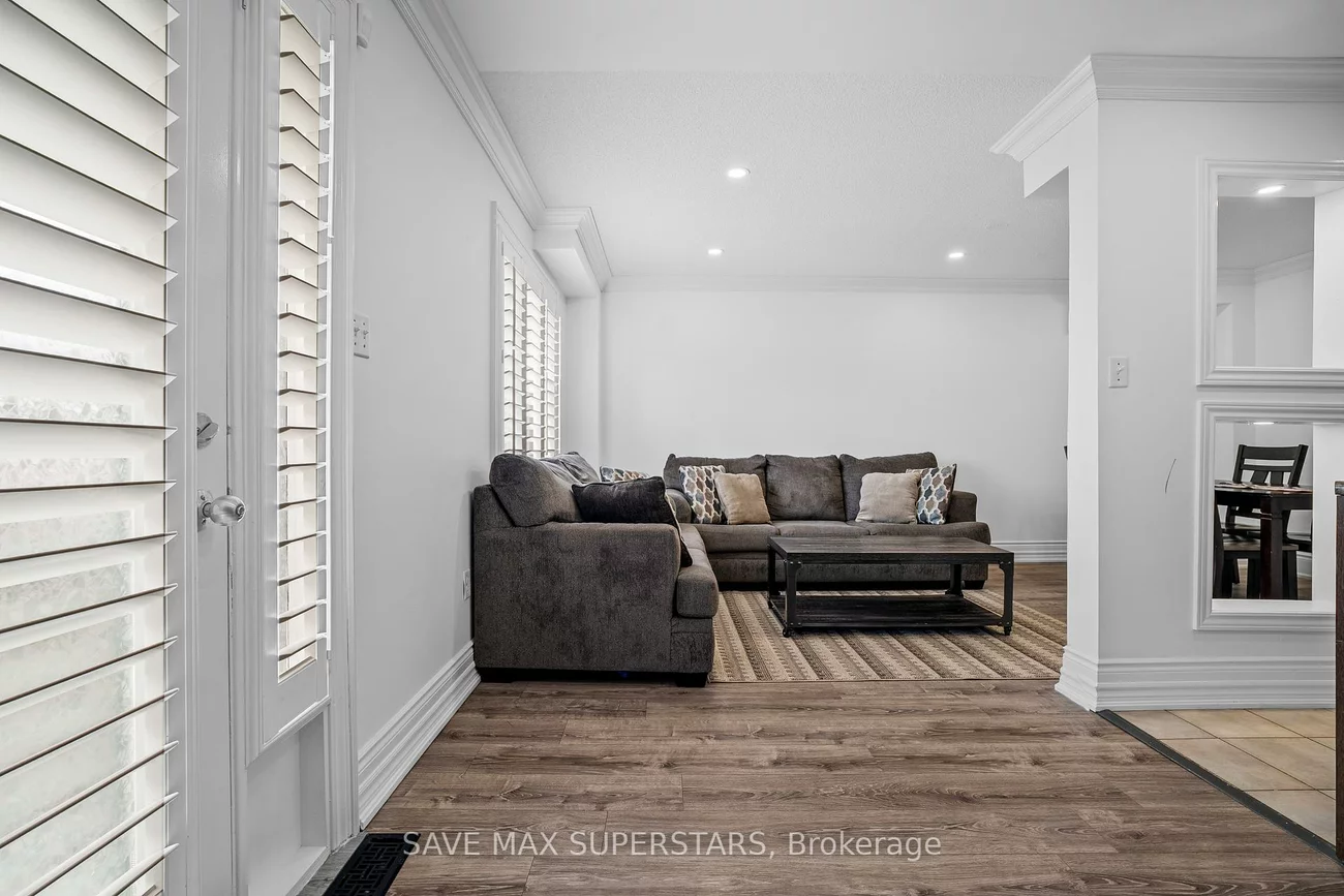 29, MADELAINE, Painswick South, Barrie
