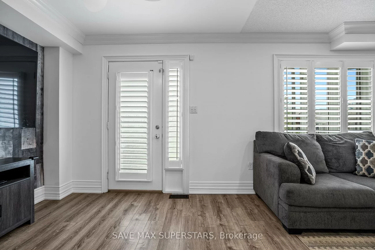 29, MADELAINE, Painswick South, Barrie