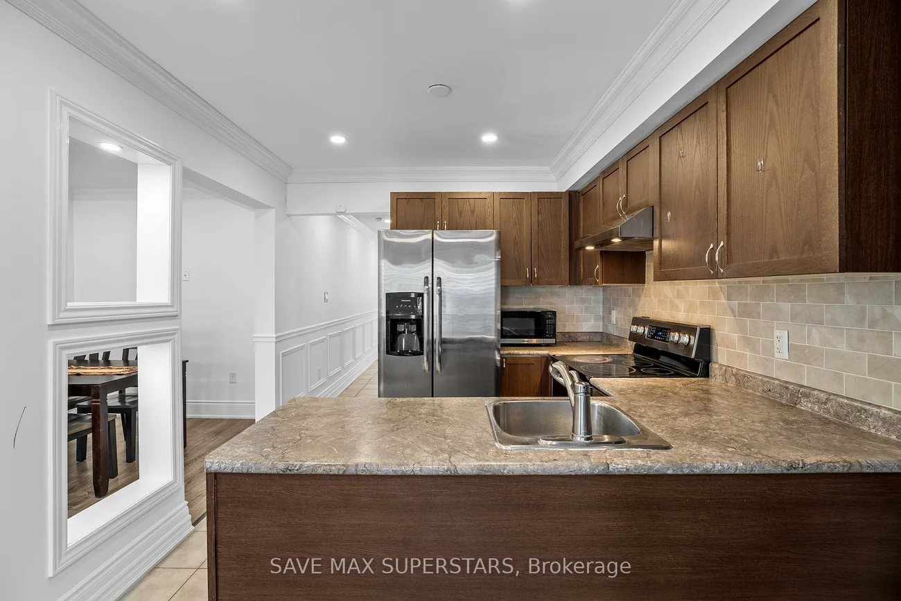 29, MADELAINE, Painswick South, Barrie