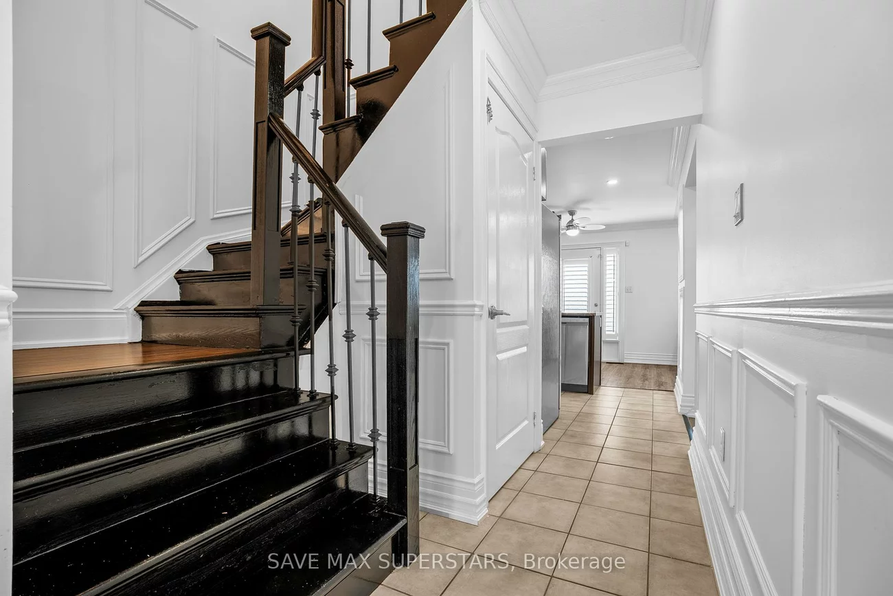 29, MADELAINE, Painswick South, Barrie