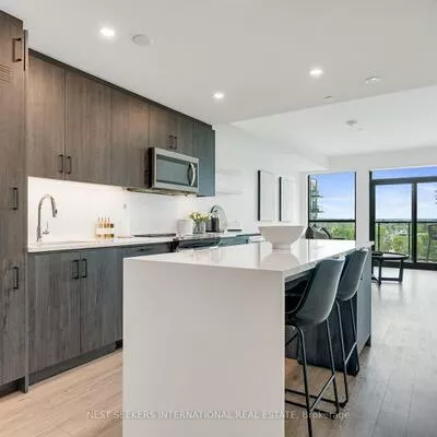 681, Yonge, Painswick South, Barrie