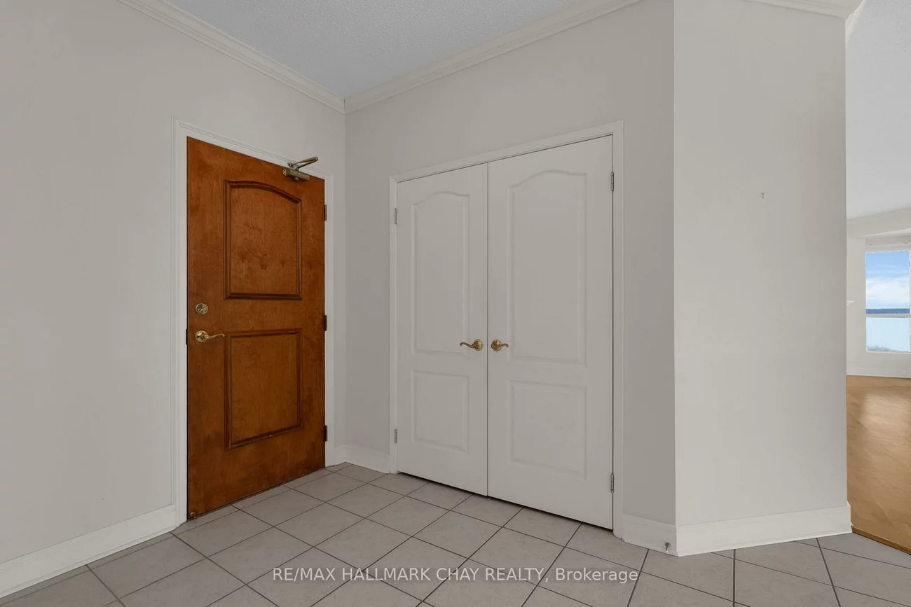 2, Toronto, City Centre, Barrie