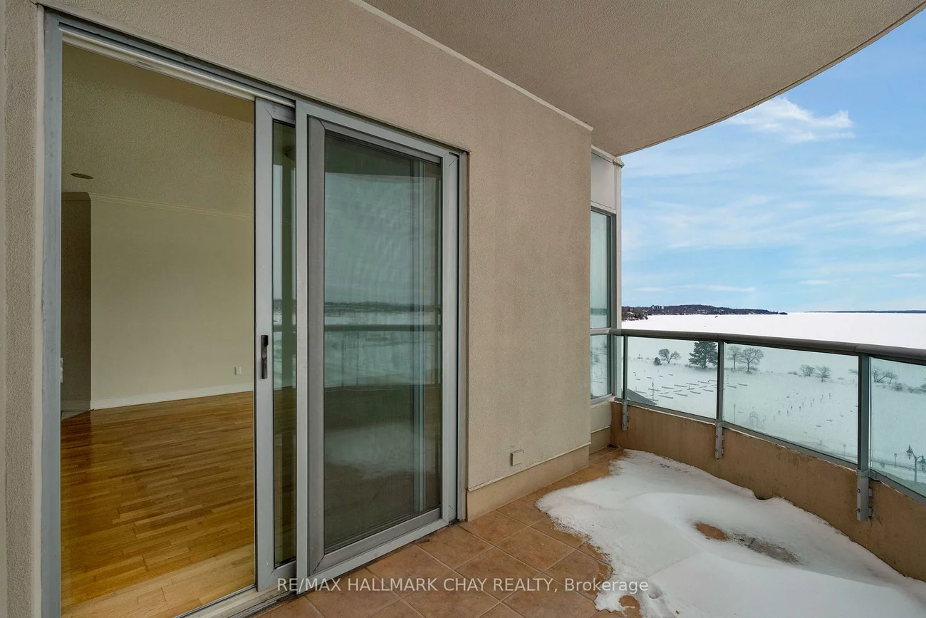 2, Toronto, City Centre, Barrie