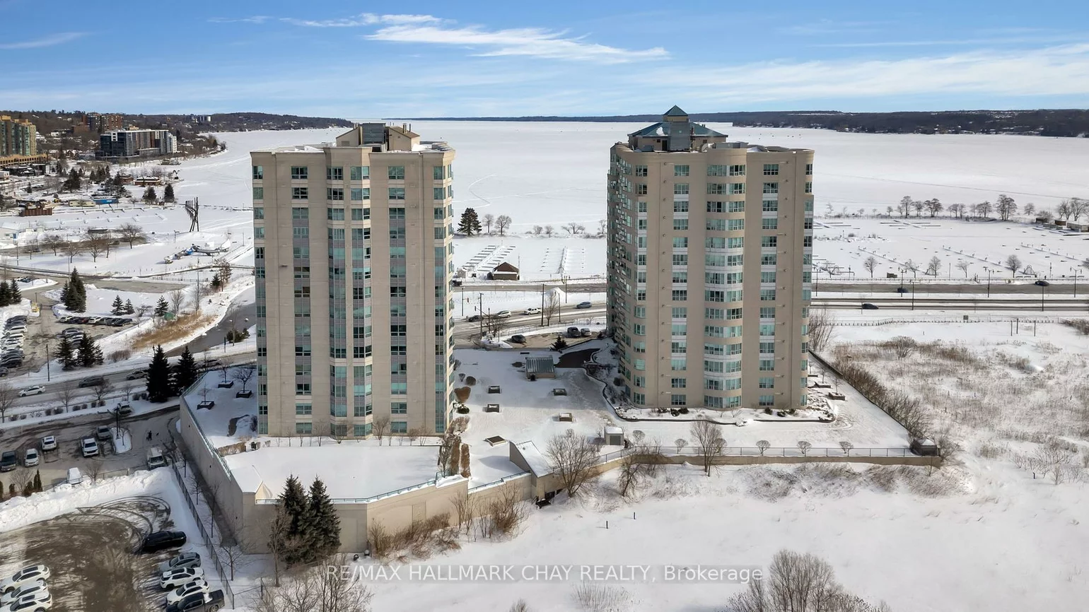 2, Toronto, City Centre, Barrie