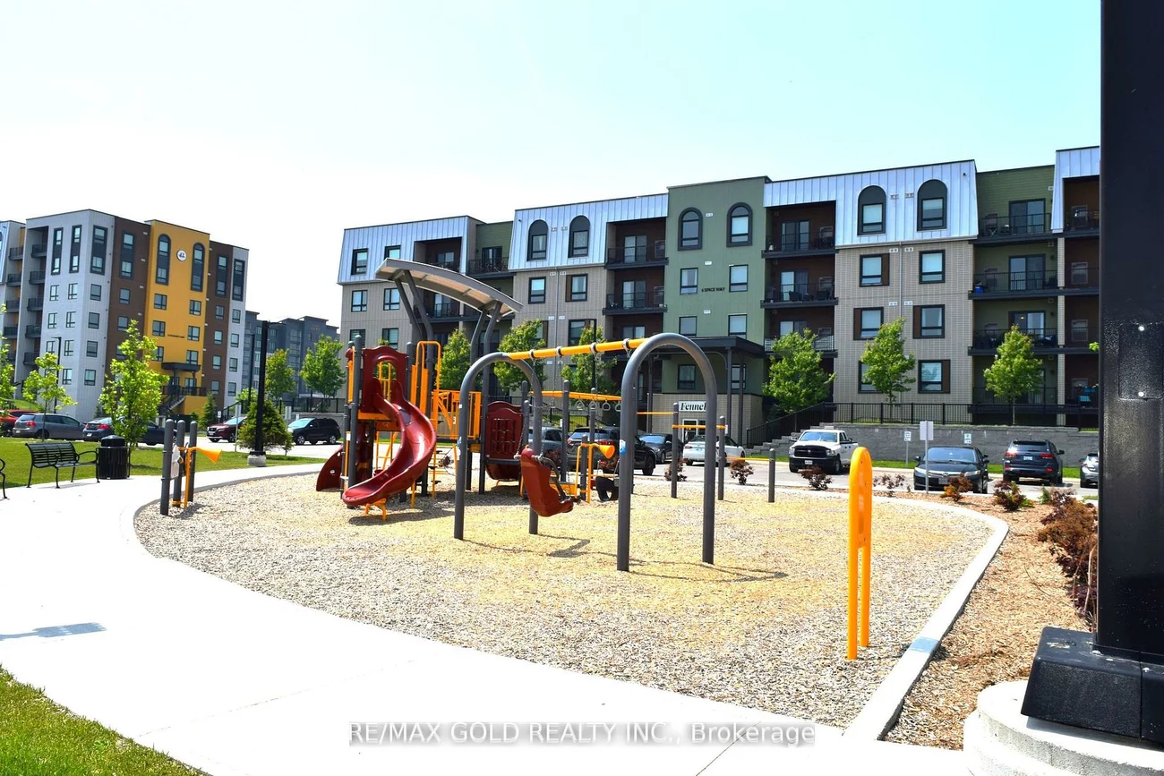 4, Spice, Innis-Shore, Barrie