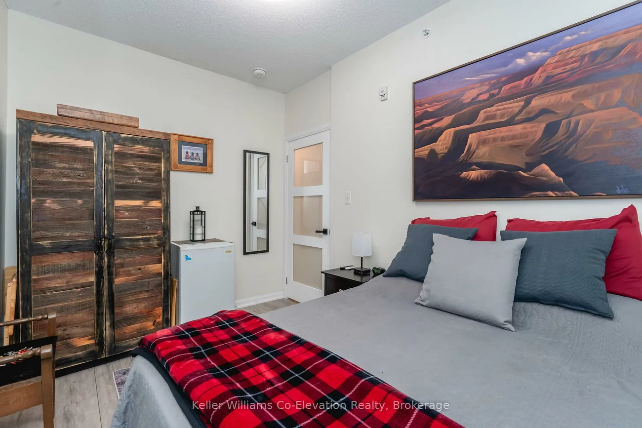 302, Essa, Ardagh, Barrie
