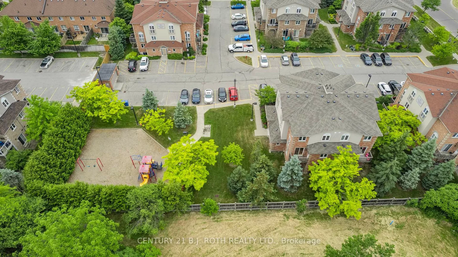 13, Cheltenham, Georgian Drive, Barrie