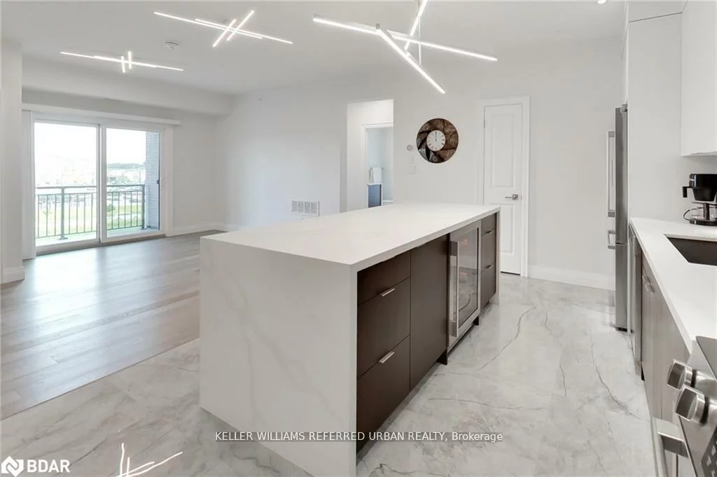 295, Cundles, Alliance, Barrie