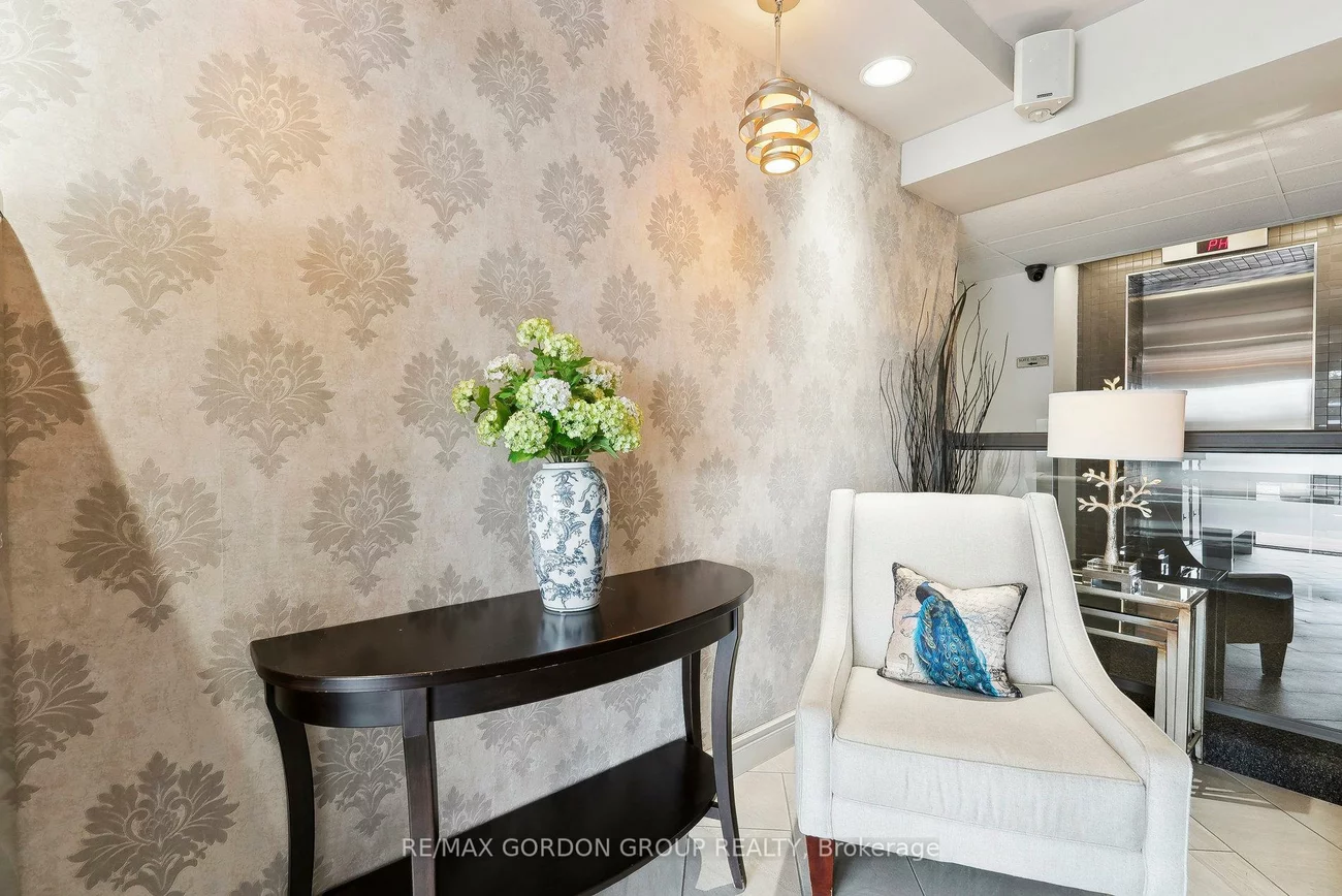 414, Blake, Codrington, Barrie