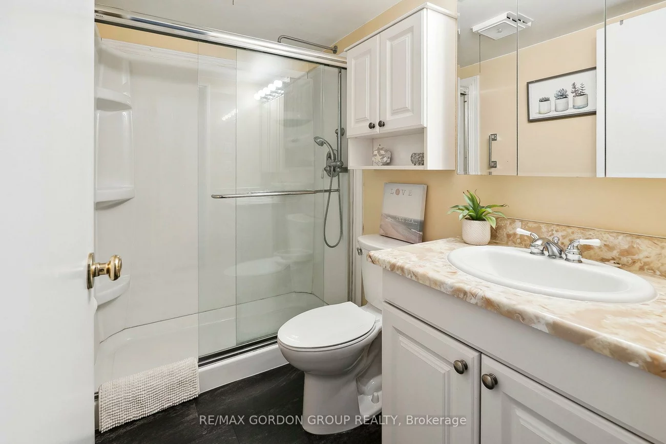 414, Blake, Codrington, Barrie