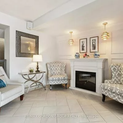 414, Blake, Codrington, Barrie