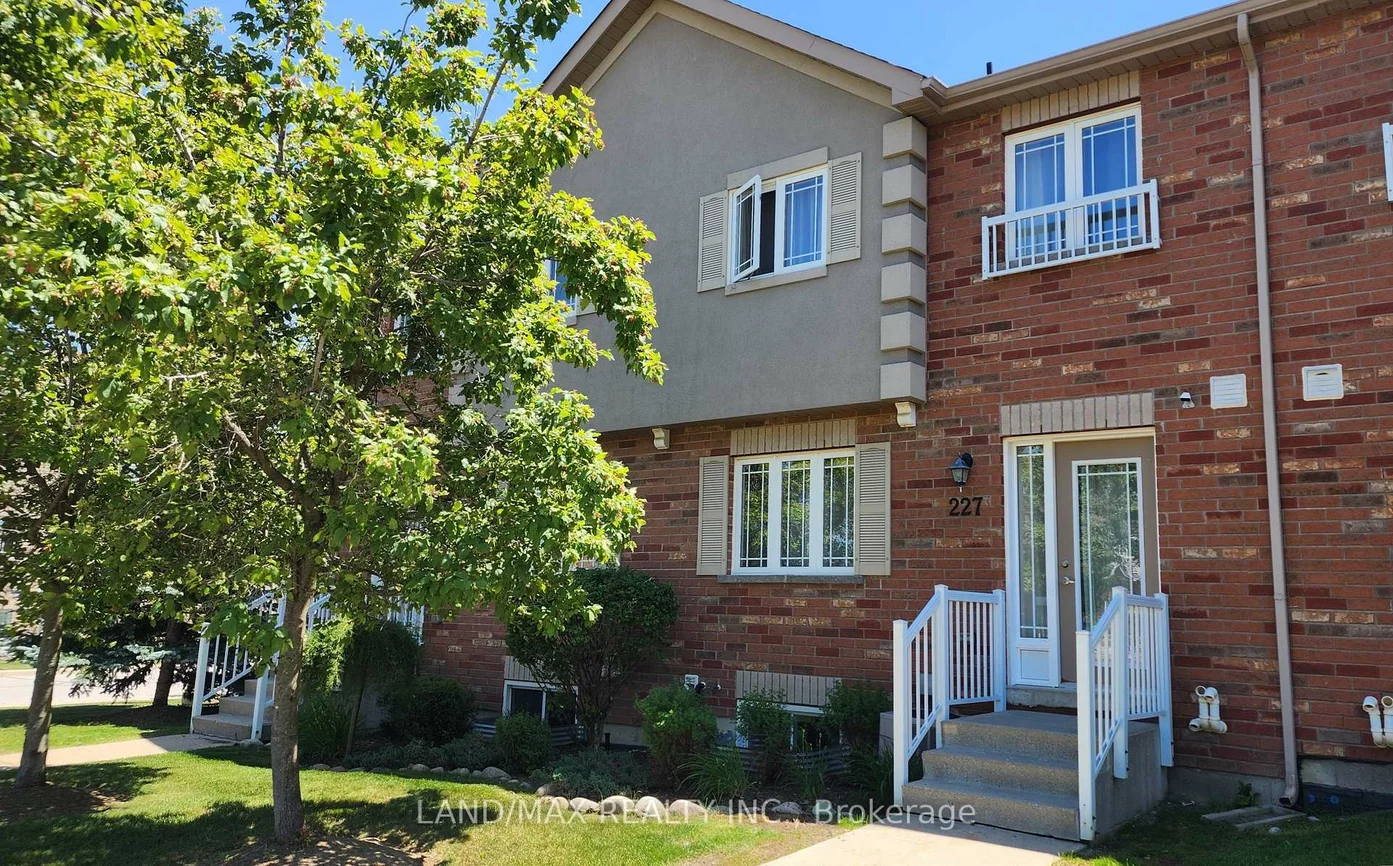227, Harvie, Holly, Barrie