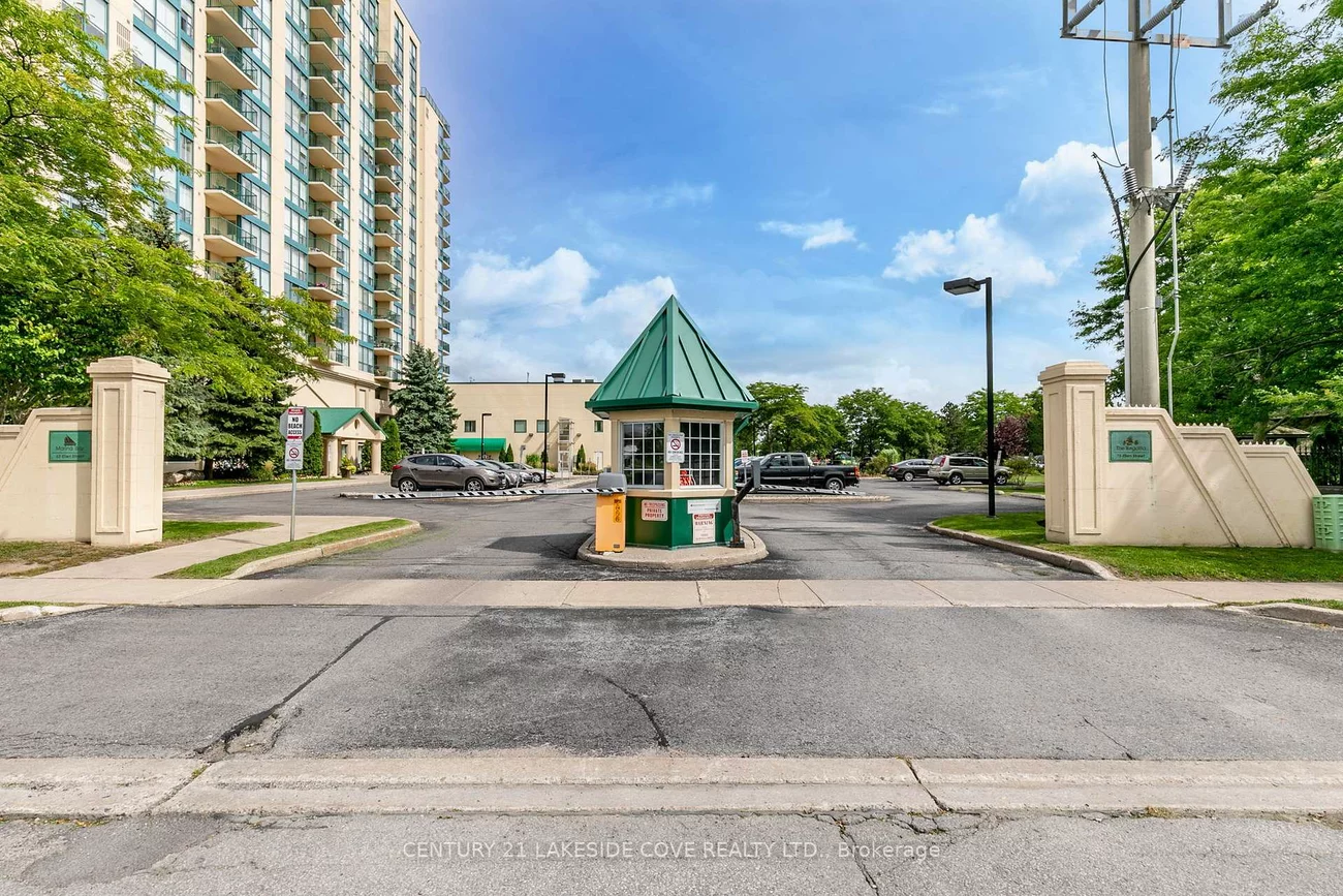 75, Ellen, City Centre, Barrie