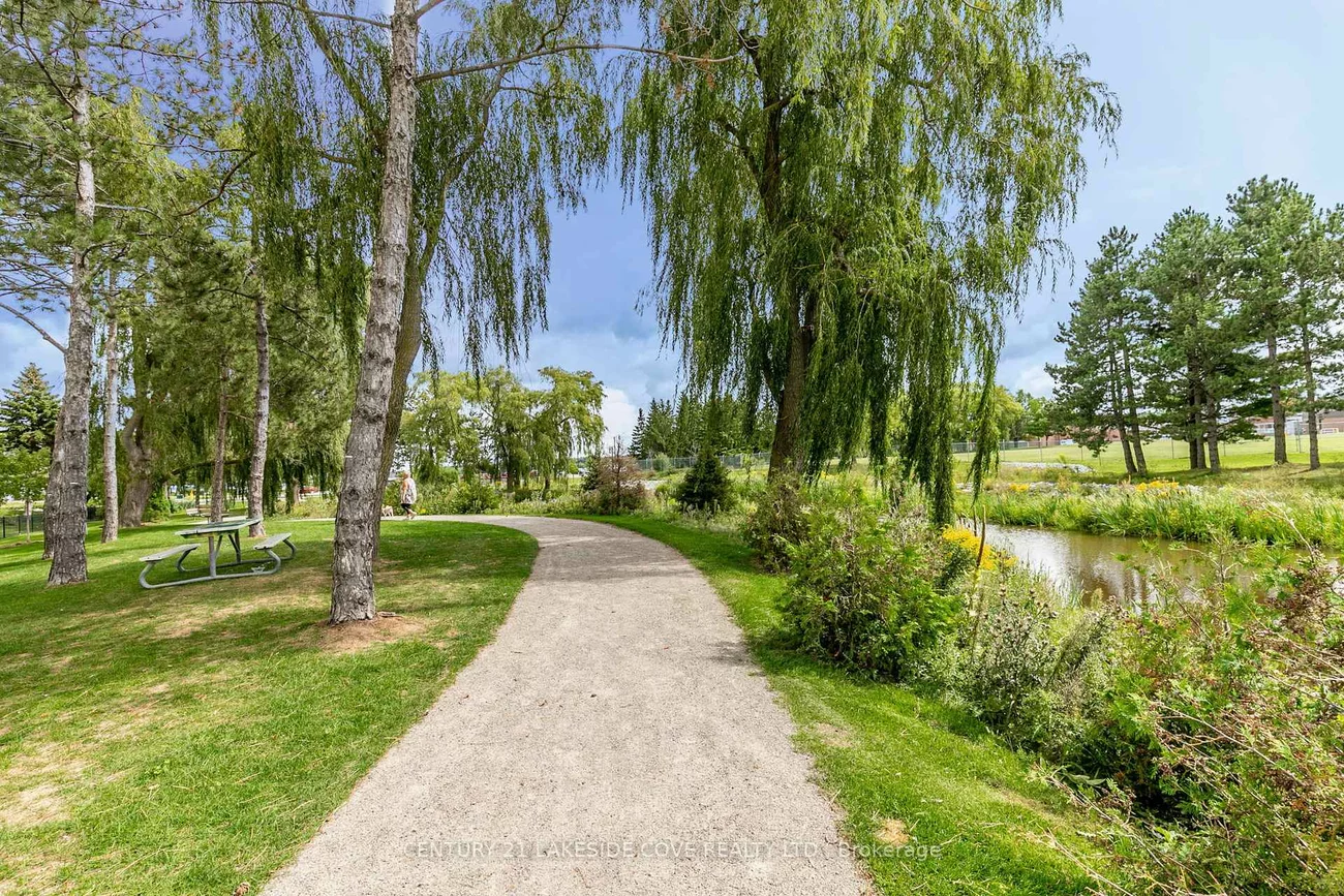 75, Ellen, City Centre, Barrie