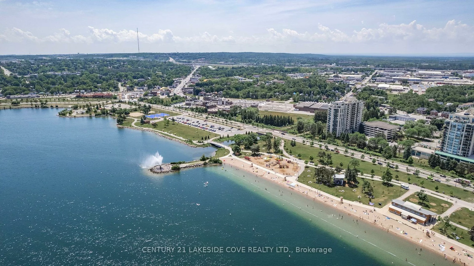 75, Ellen, City Centre, Barrie