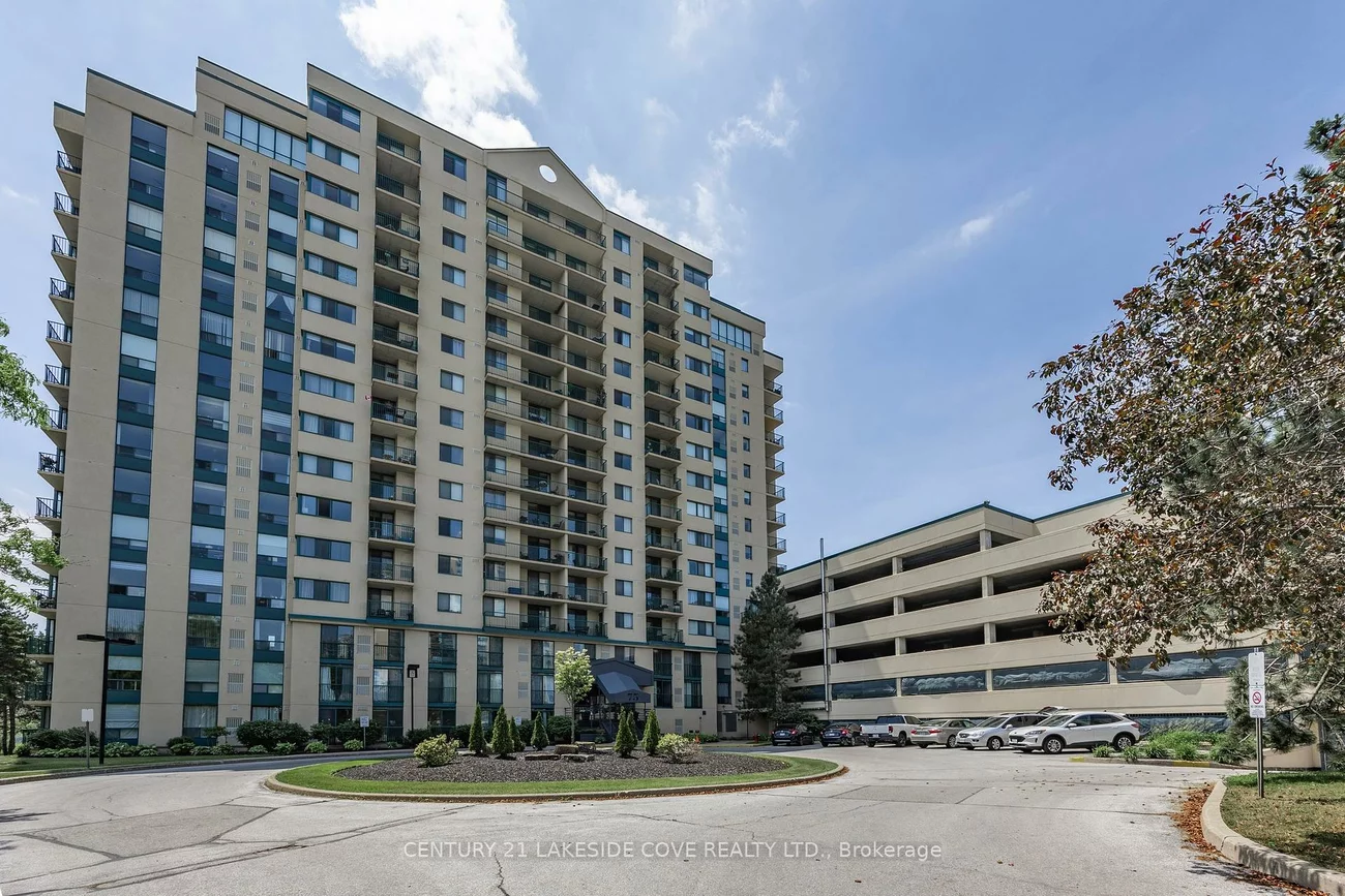 75, Ellen, City Centre, Barrie