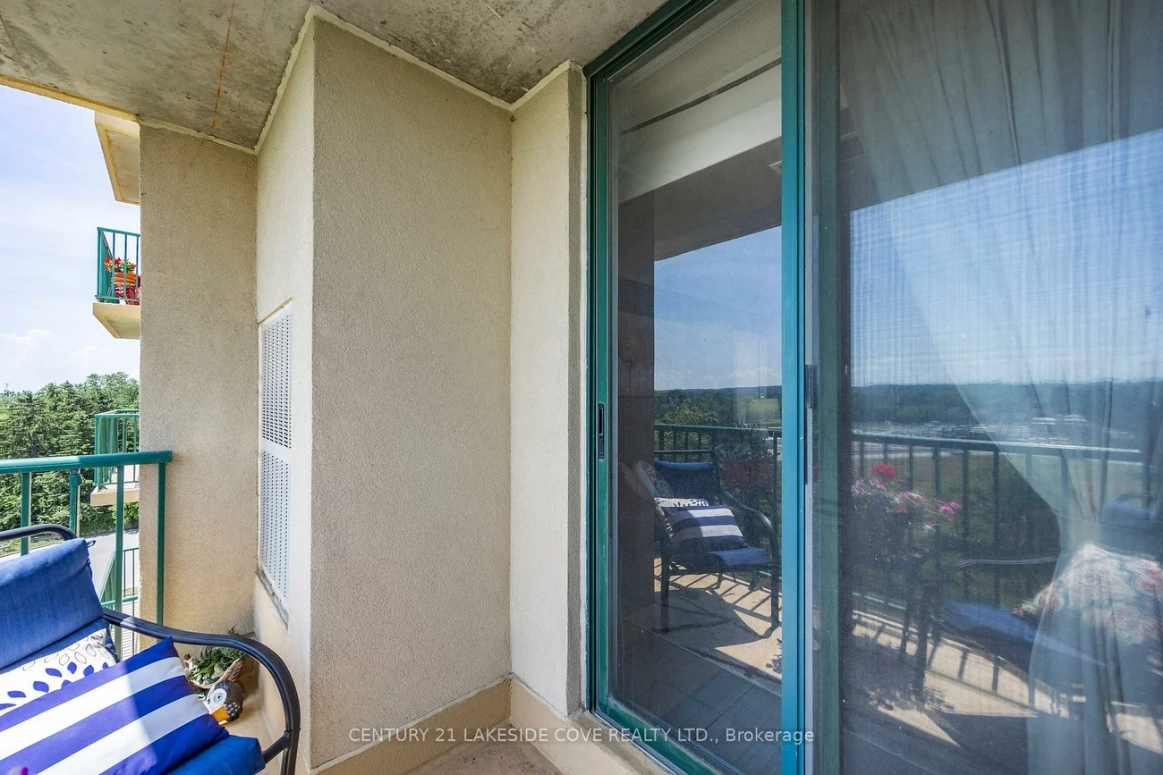 75, Ellen, City Centre, Barrie