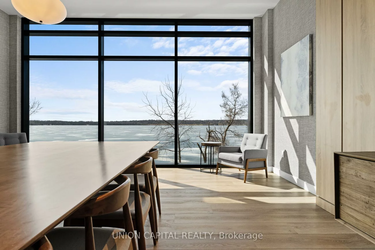 185, Dunlop, Lakeshore, Barrie