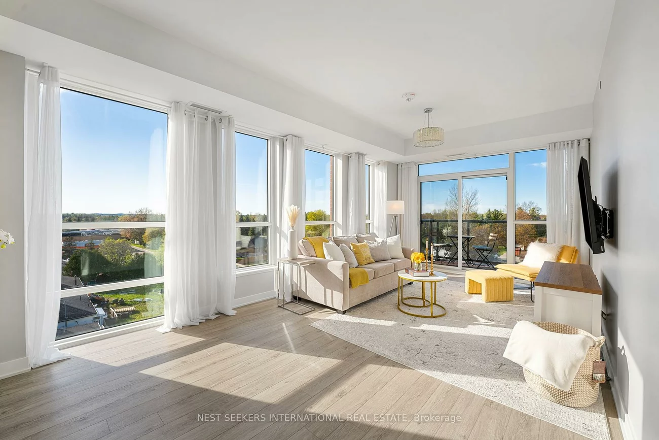 681, Yonge, Painswick South, Barrie
