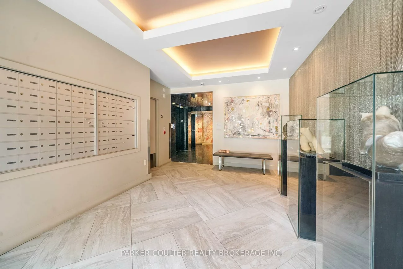 300, Essa, 400 West, Barrie