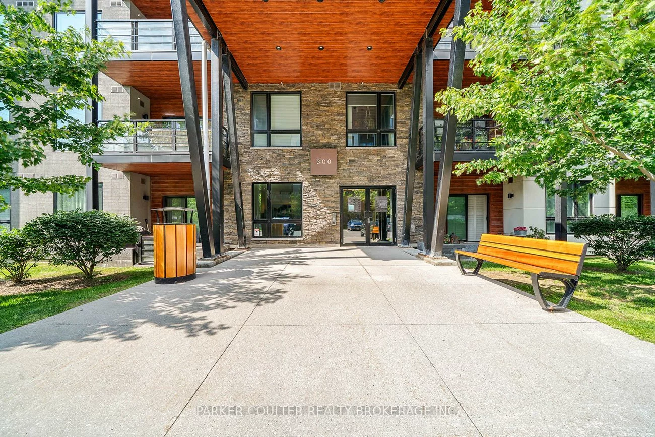 300, Essa, 400 West, Barrie