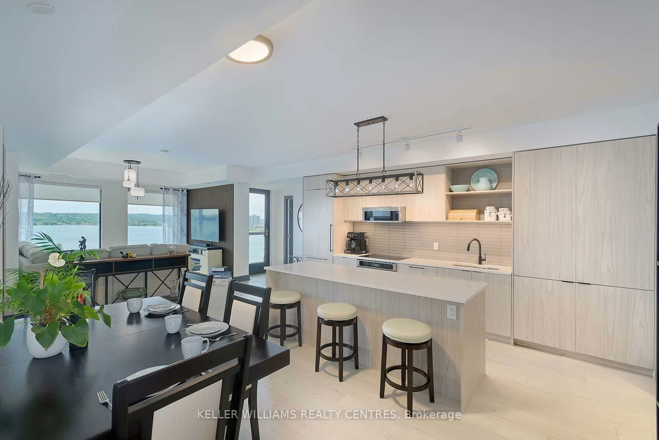 185, Dunlop, Lakeshore, Barrie