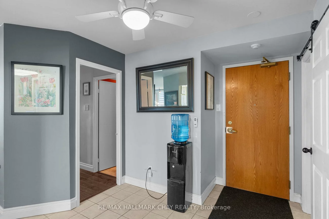 75, Ellen, City Centre, Barrie