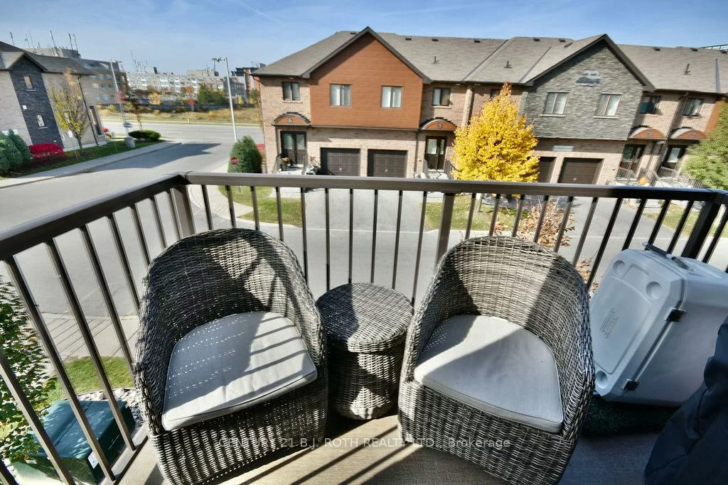 25, Madelaine, Painswick South, Barrie