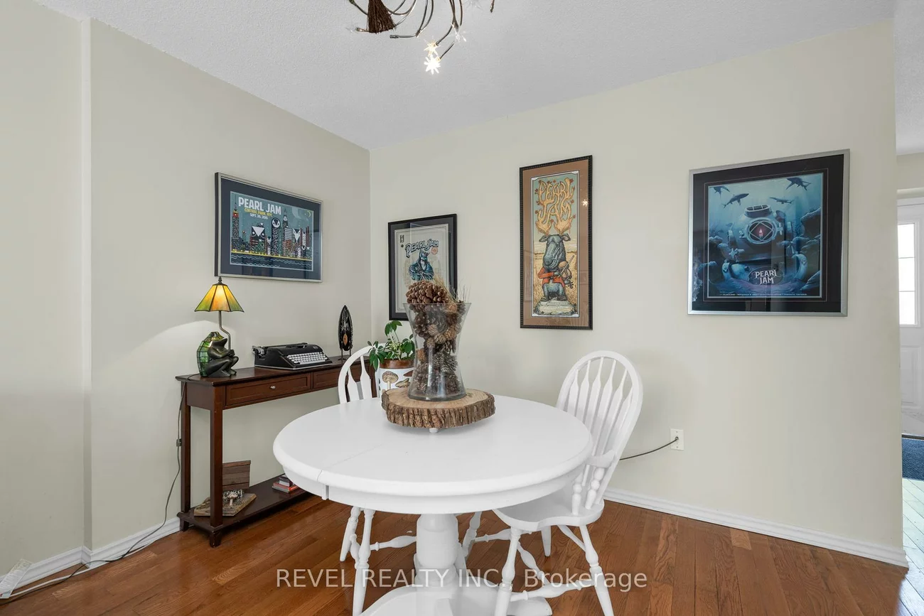 28, Donald, Queen's Park, Barrie