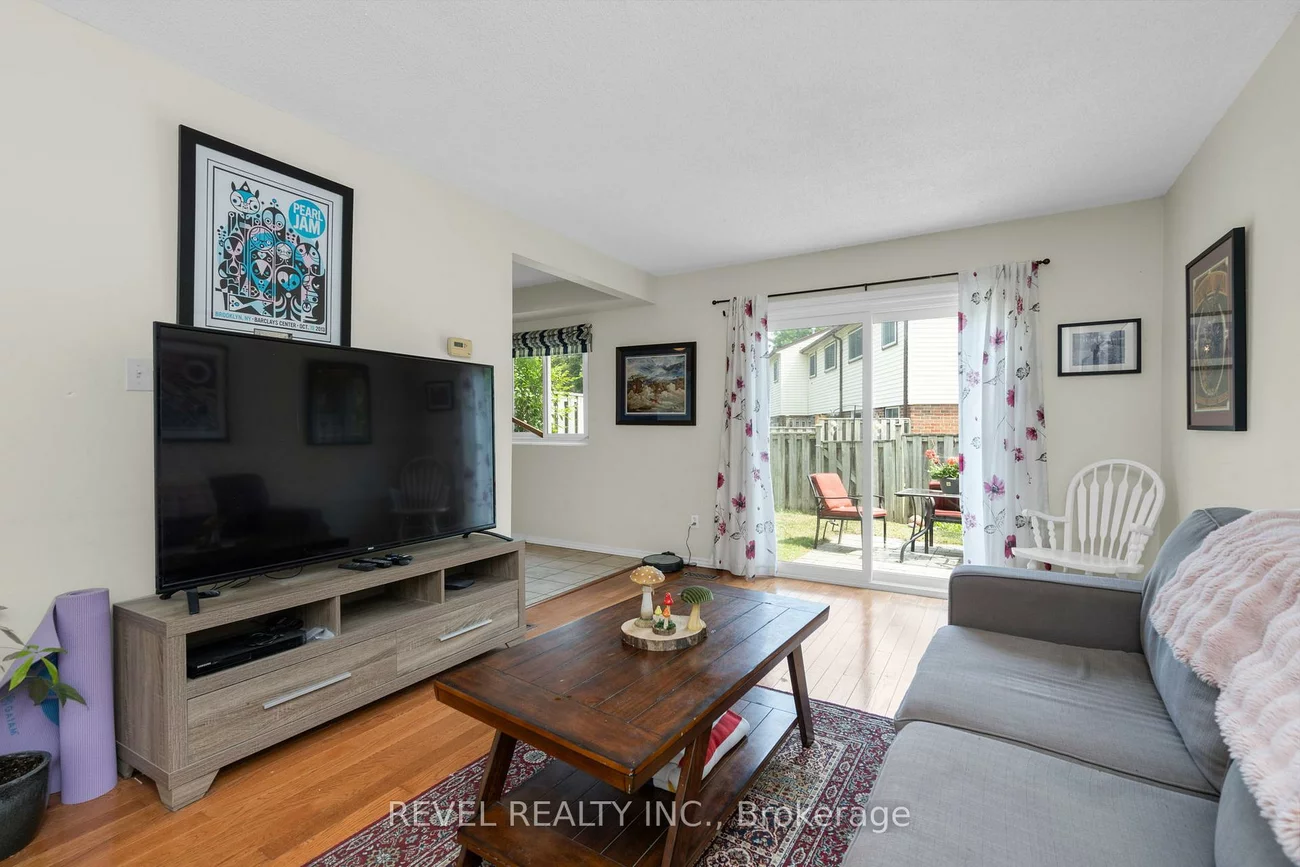 28, Donald, Queen's Park, Barrie