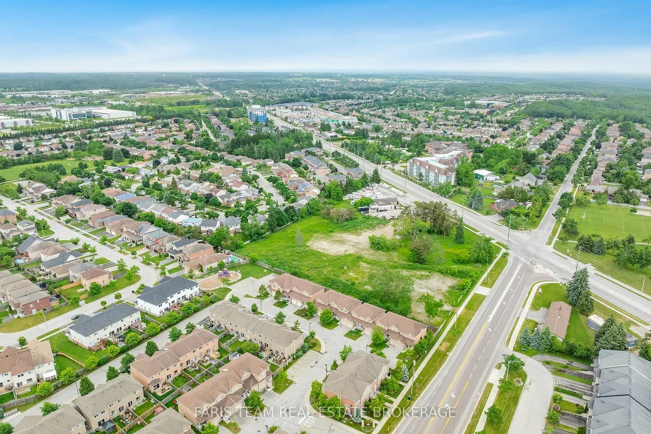 35, Southwoods, Holly, Barrie