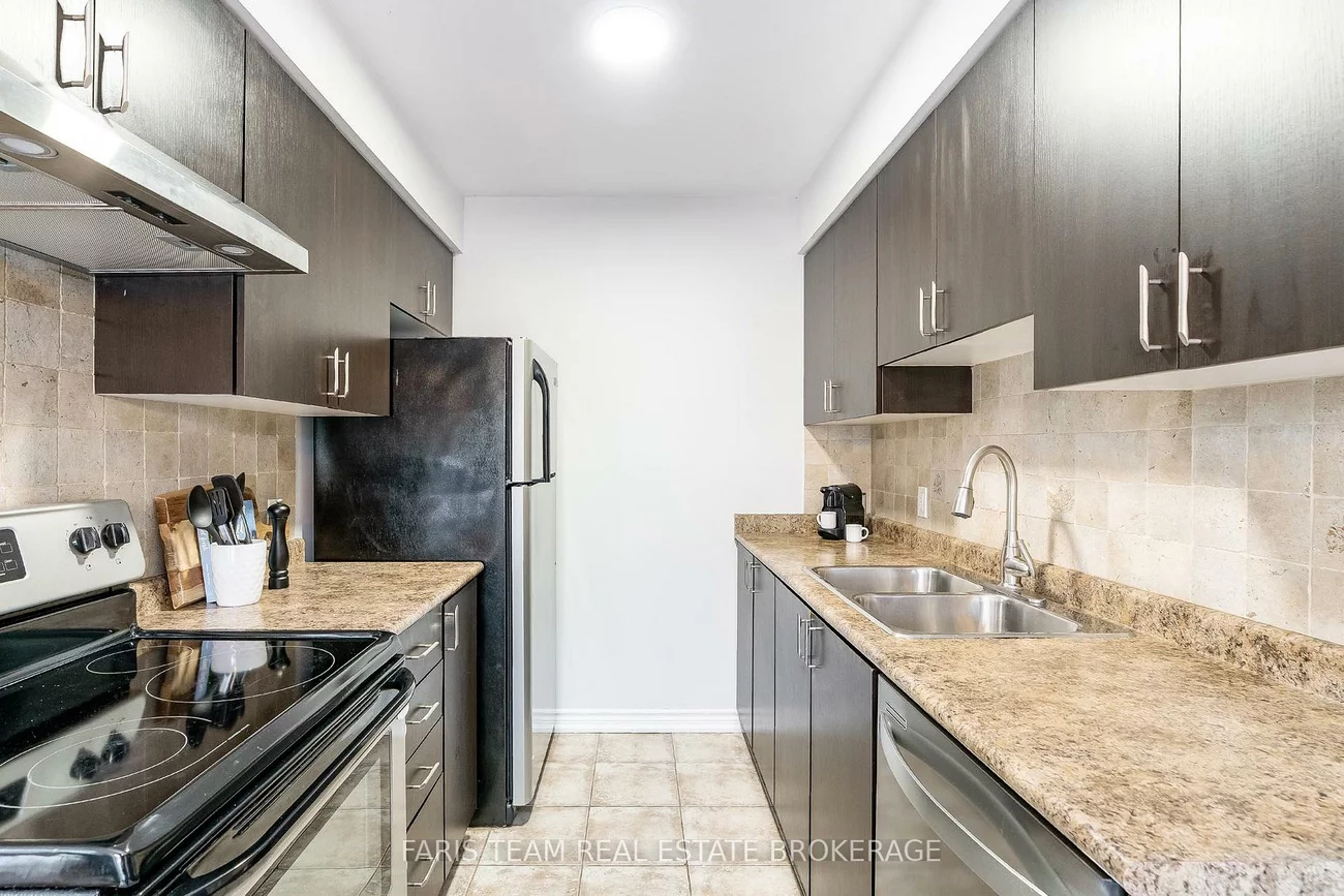 35, Southwoods, Holly, Barrie